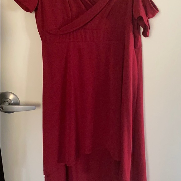 Red dress - Picture 2 of 2